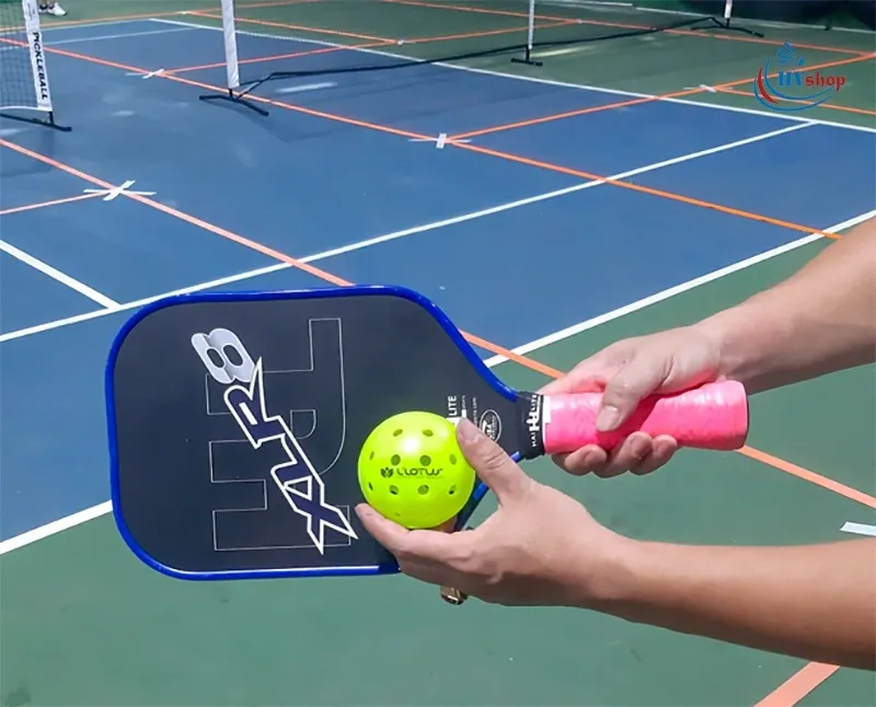 Luật phát bóng Pickleball