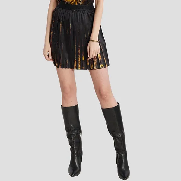 Chân Váy Nữ Versace Jeans Couture Black With Baroque Logo Printed 76HAE811 NS401 G89 Màu Đen Size 38 - Thời trang - Vua Hàng Hiệu