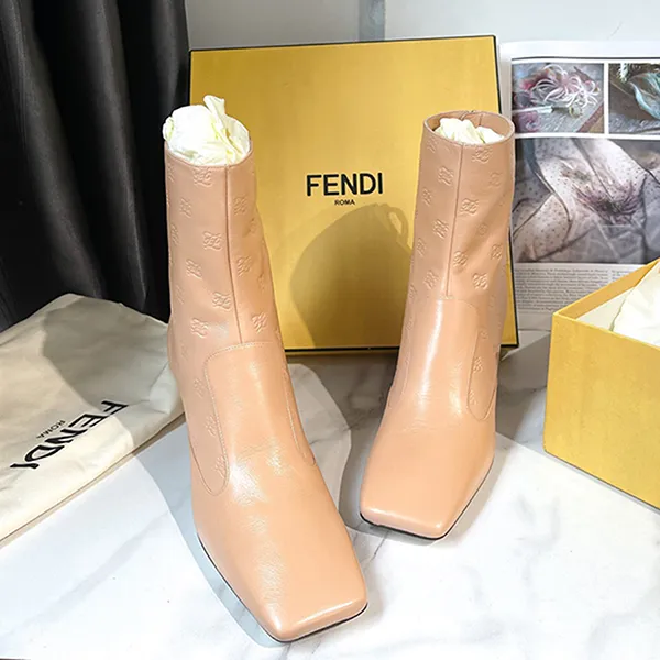 Giày Boot Nữ Fendi Vitello Karligraphy Leather In Beige Màu Be Size 39 - Giày - Vua Hàng Hiệu