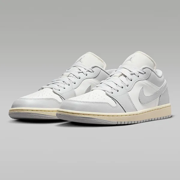 Giày Thể Thao Nike Air Jordan 1 Low DC0774-103 Màu Trắng Phối Xám Size 35.5