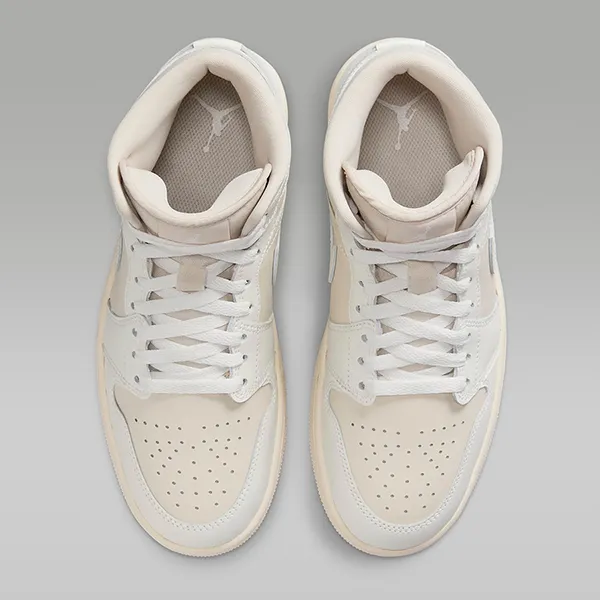 Giày Thể Thao Nike Air Jordan 1 MID BQ6472-201 Màu Be/Trắng Size 43