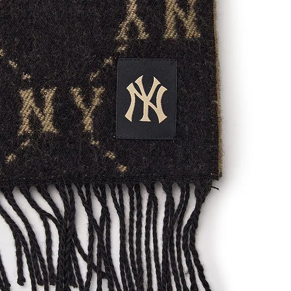 Khăn Quàng Cổ MLB Monogram Muffler NY Yankees 3AMFM0146-50BKS Màu Đen