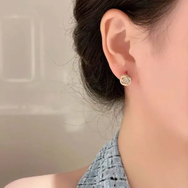 Khuyên Tai Nữ Chanel Metal And Stone Beads Reference ABE107 B17803 NZL31 Màu Vàng Gold - Trang sức - Vua Hàng Hiệu