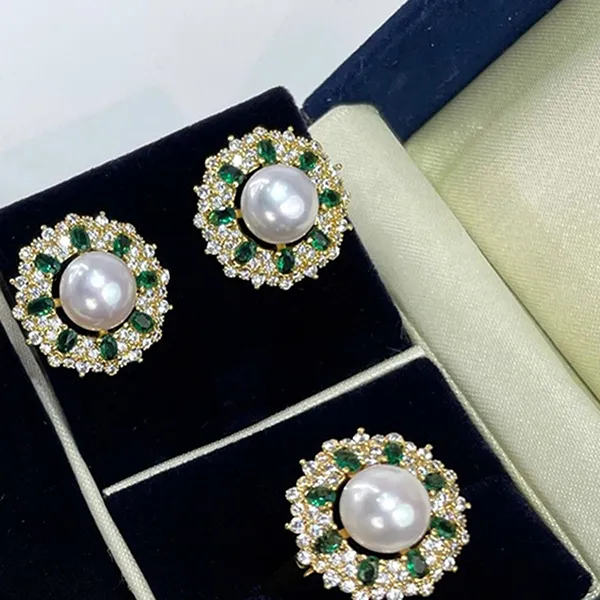 Khuyên Tai Nữ Kya Jewel Golden Pearl Elegance PE28 Màu Vàng Xanh