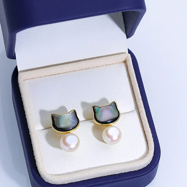 Khuyên Tai Nữ Kya Jewel Playful Pearl Cat PE8-Đ Màu Trắng Xanh