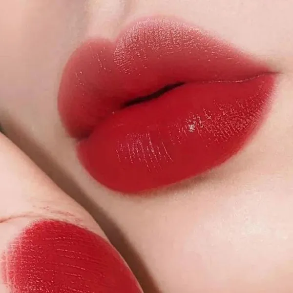 Son Tom Ford Lip Color Lipstick 16 Scarlet Rouge Mini Màu Đỏ Thuần 1g