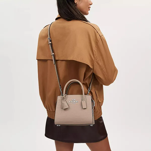 Túi Đeo Chéo Nữ Coach Andrea Carryall Crossbody Bag CR105 Novelty Leather/Silver/Stone Màu Be Đậm