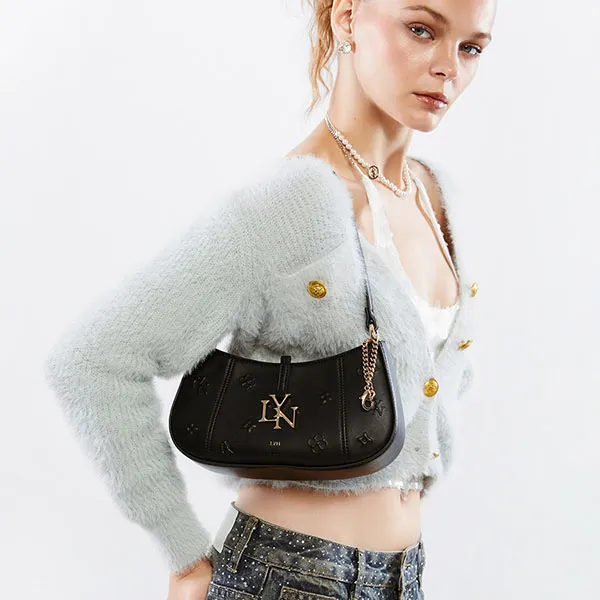 Túi Đeo Vai Nữ Lyn Wendy Brighton Shoulder Bag LL24WBF443 Màu Đen - Túi xách - Vua Hàng Hiệu
