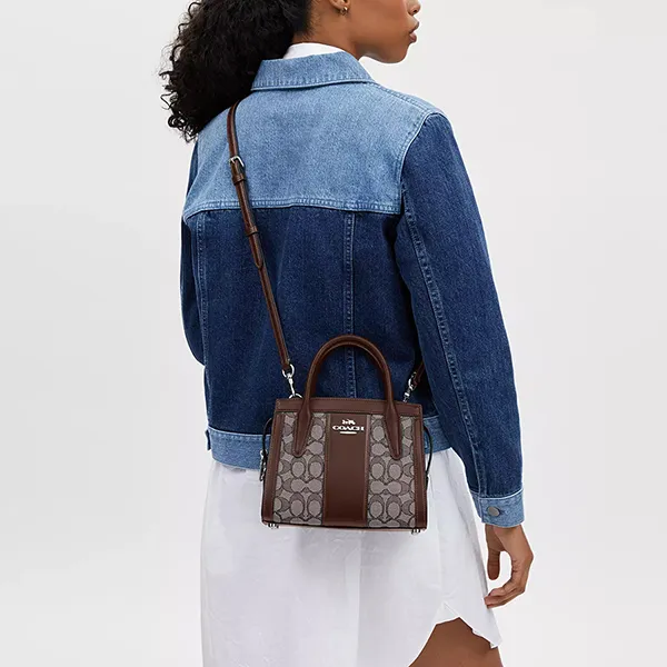 Túi Xách Tay Nữ Coach Andrea Carryall Bag In Signature Jacquard Handbag CT766 Màu Nâu Đậm