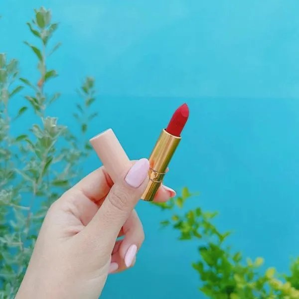 Son Gucci Rouge À Lèvres Mat 25 Goldie Red Mini Màu Đỏ Thuần 1g