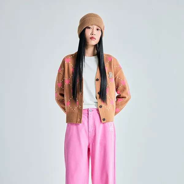 Áo Cardigan Nữ MLB Heart Cropped Cardigan Boston Red Sox 3FKCH0234-43CAS Màu Camel