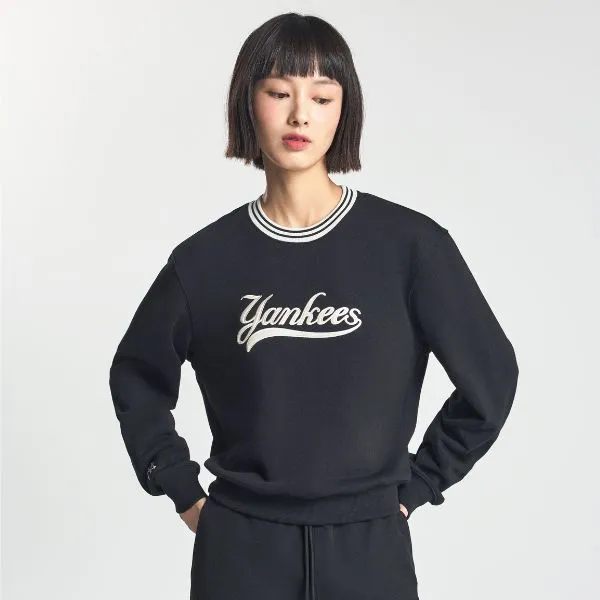 Áo Nỉ Sweater Nữ MLB Varsity Cursive New York Yankees Sweatshirts 3FMTV0344 50BKS Màu Đen
