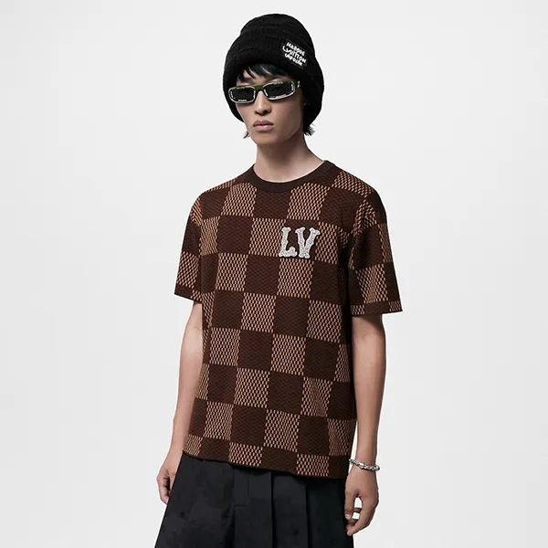 Áo Phông Nam Louis Vuitton LV Brown Damier Crewneck With Crystal Patch 1AFIUP Màu Nâu Size XS - Thời trang - Vua Hàng Hiệu