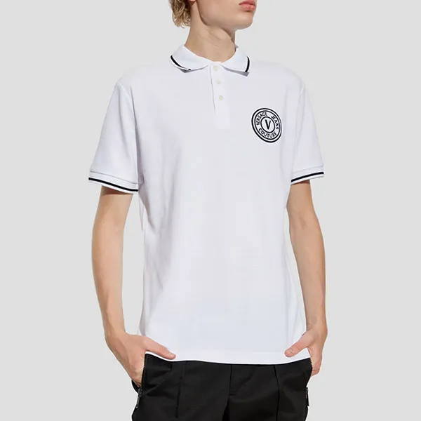 Áo Polo Nam Versace Jeans Couture In White Vemblem Thick Foil 77GAGT01 CJ01T Màu Trắng Size XS - Thời trang - Vua Hàng Hiệu