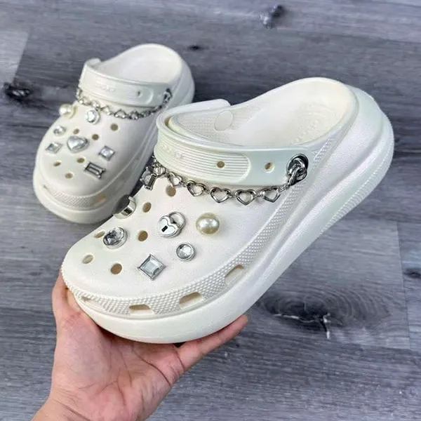 Giày Sục Nữ Crocs Crush Jeweled Klompen Chalk Chalk 210457-0WV Màu Trắng Kem Size 7 US - Giày - Vua Hàng Hiệu