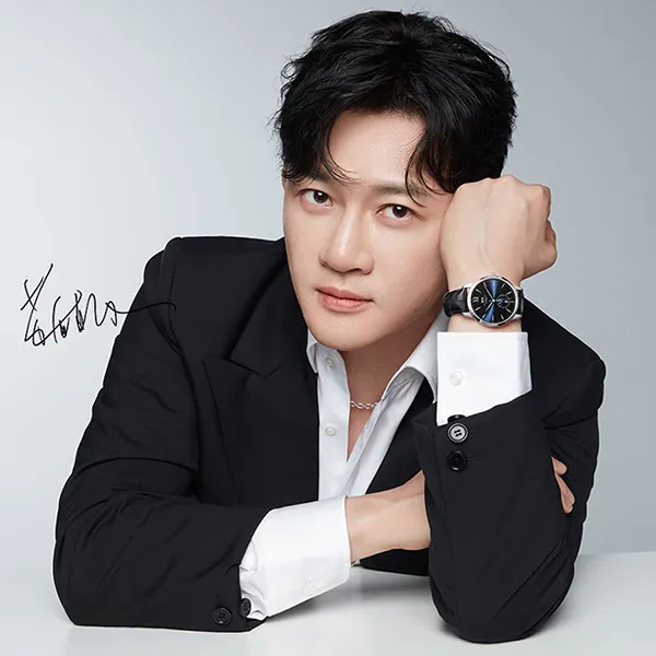 Đồng Hồ Nam I&W Carnival IW528G-DD Automatic (IW528G5) Màu Xanh Đen