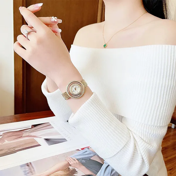 Đồng Hồ Nữ Christian Van Sant Gracieuse Quartz CV4831 34mm Màu Vàng Gold