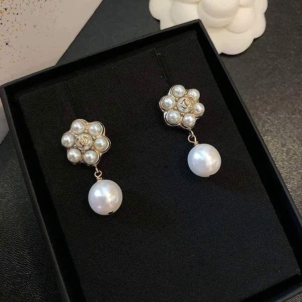 Khuyên Tai Nữ Chanel Earrings B15B Màu Vàng