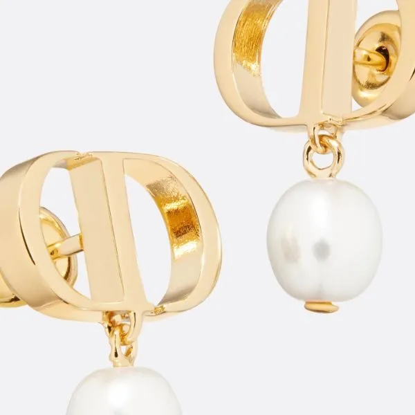 Khuyên Tai Nữ Dior Petit CD Matte Gold Metal And White Resin Pearls Earrings E1520PTCRS_D301 Màu Vàng Gold - Trang sức - Vua Hàng Hiệu