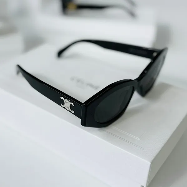 Kính Mát Celine Triomphe 08 In Acetate Black Sunglasses CL40238U5501A Màu Đen - Kính mắt - Vua Hàng Hiệu