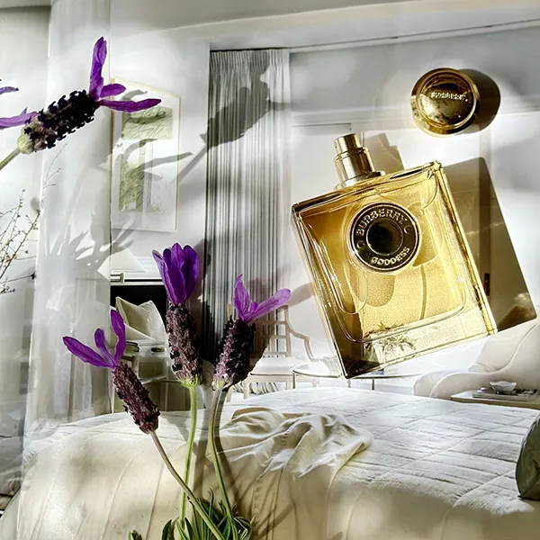 Nước Hoa Nữ Burberry Goddess Eau De Parfum 100ml