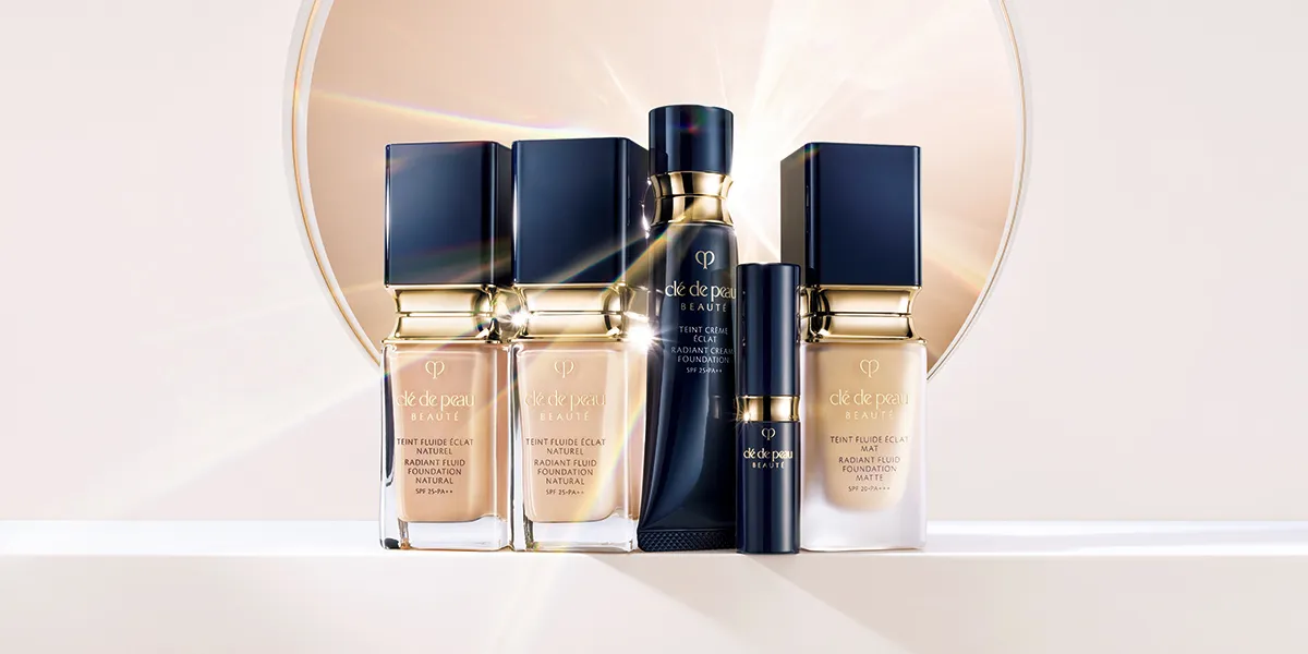 Kem Nền Clé De Peau Radiant Cream Foundation