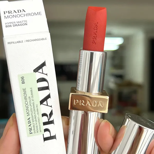 Son Prada Monochrome Hyper Matte Lipstick B06 Dragon Màu Đỏ Cam Đất, 3.8g - Son Môi - Vua Hàng Hiệu