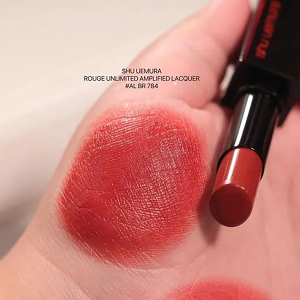 Son Shu Uemura Rouge Unlimited Amplified Lacquer BR 784 Màu Đỏ Đất