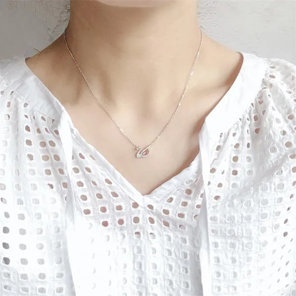 Dây Chuyền Nữ Lili Jewelry Đính Đá CZ Hình Chú Thiên Nga Swan LILI_197559 Màu Bạc