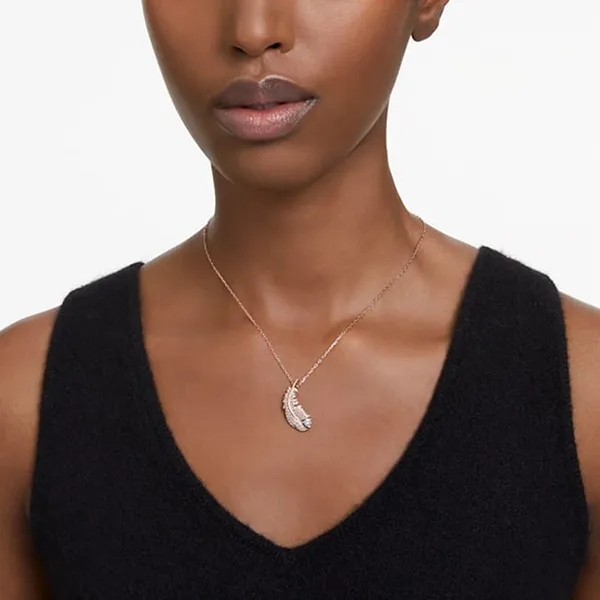 Dây Chuyền Nữ Swarovski Idyllia Pendantfeather, White, Rose Gold-Tone Plated 5663483 Màu Vàng Hồng Thanh Lịch