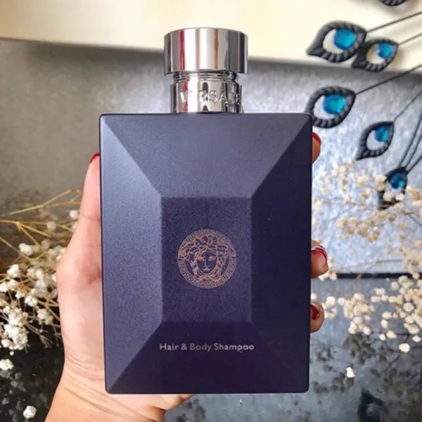 Gel Tắm Gội Nam Versace Pour Homme Hair And Body Shampoo 250ml - Mỹ phẩm - Vua Hàng Hiệu