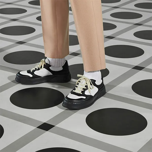 Giày Sneaker Nam Gucci GG Embossed White Black 669582 AAA4T 1068 Màu Đen Trắng Size 6