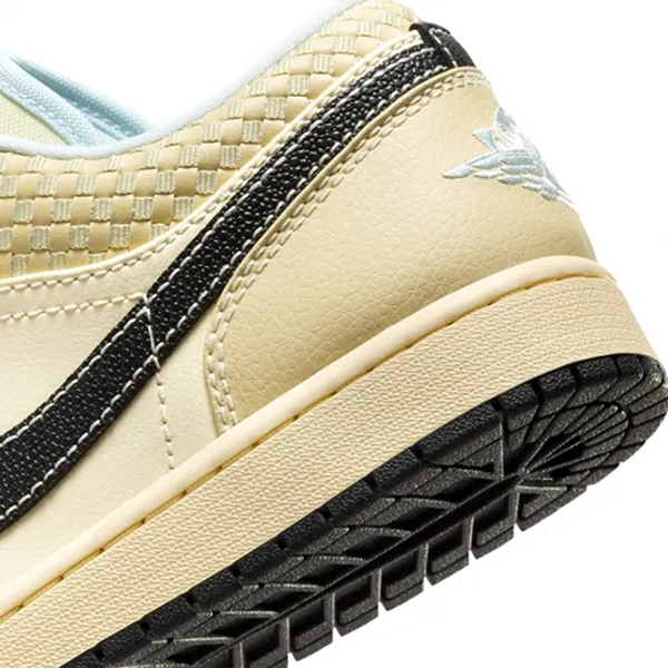 Giày Thể Thao Nam Nike Air Jordan 1 Low SE HQ3437-101 Màu Đen Phối Trắng Kem Size 42.5 - Giày - Vua Hàng Hiệu