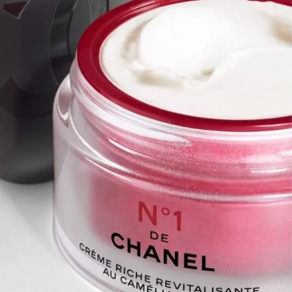 Kem Dưỡng Ẩm Chanel N°1 De Chanel Rich Revitalizing Cream 50ml