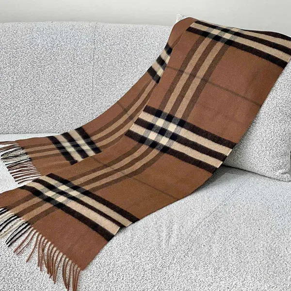 Khăn Quàng Cổ Burberry Classic Check Fringed Scarf Birch Brown 8037147 2 Màu Nâu Kẻ