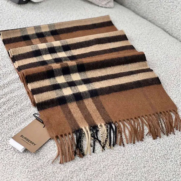 Khăn Quàng Cổ Burberry Classic Check Fringed Scarf Birch Brown 8037147 2 Màu Nâu Kẻ