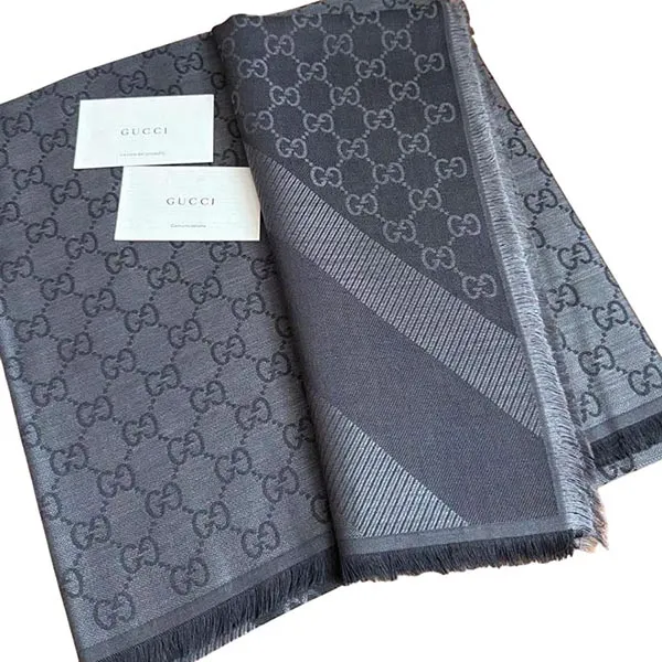 Khăn Quàng Cổ Nữ Gucci Logo GG Square 140x140cm Scarf Màu Xám Đen