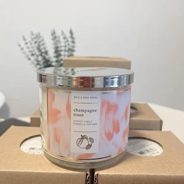 Nến Thơm Bath & Body Works Champagne Toast Candle 411g