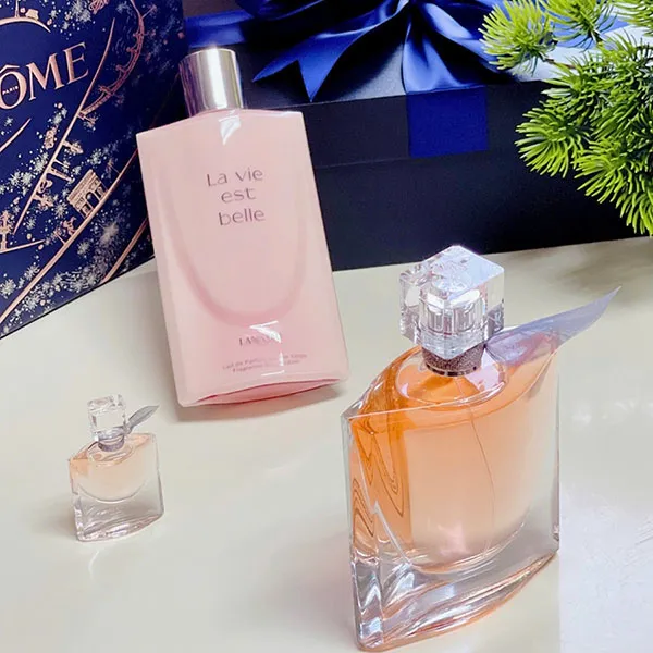 Set Nước Hoa Nữ Lancôme La Vie Est Belle EDP 3 Món (100ml + 4ml + Body Lotion 200ml)
