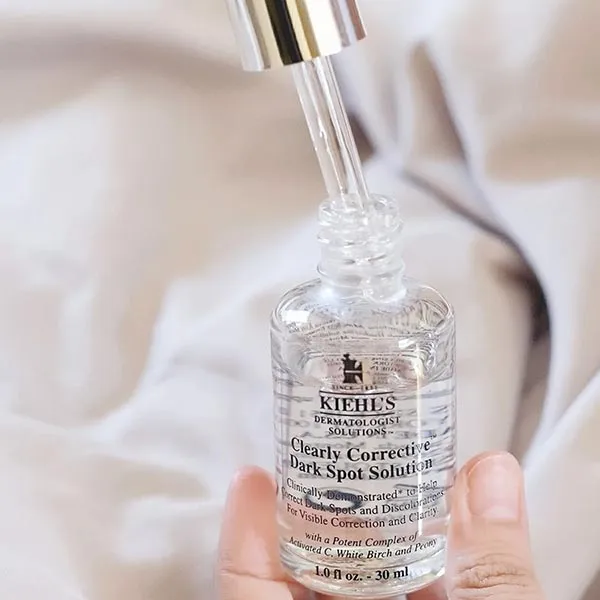 Serum Vitamin C Sáng Da Kiehl's Clearly Corrective Dark Spot Solution 30ml