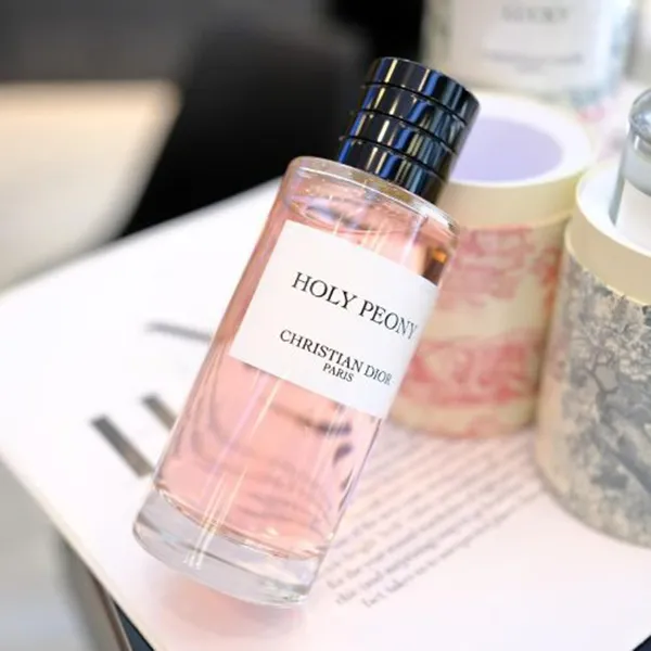 Set Nước Hoa Christian Dior Fragrance Discovery La Collection Privée Mini (10 x 7.5ml)