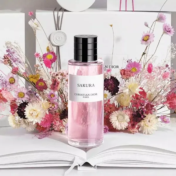 Set Nước Hoa Christian Dior Fragrance Discovery La Collection Privée Mini (10 x 7.5ml)