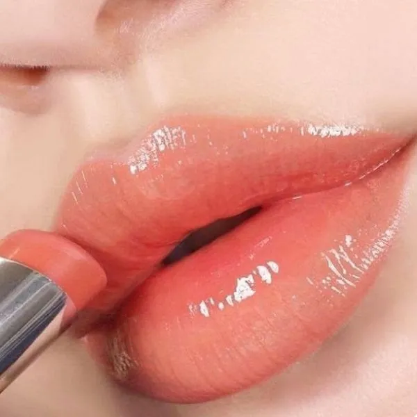Son Dưỡng Dior Addict Lip Glow Màu 004 Coral Màu Cam