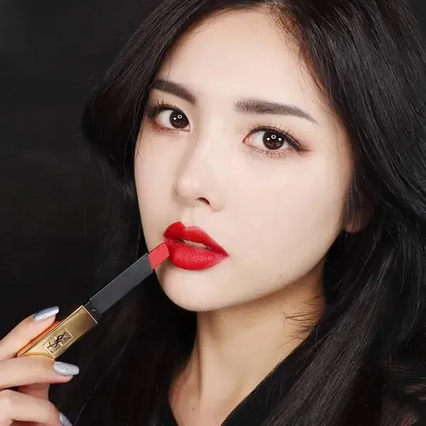 Son Yves Saint Laurent YSL Rouge Pur Couture The Slim 21 Rouge Paradoxe Màu Đỏ Mận