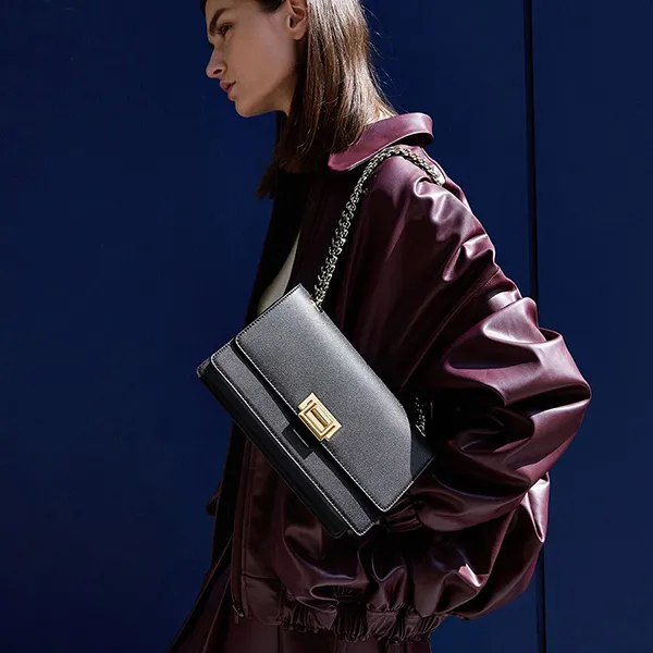 Túi Đeo Chéo Nữ Charles & Keith CNK Everline Braided-Strap Shoulder Bag Black CK2-20840579 Màu Đen