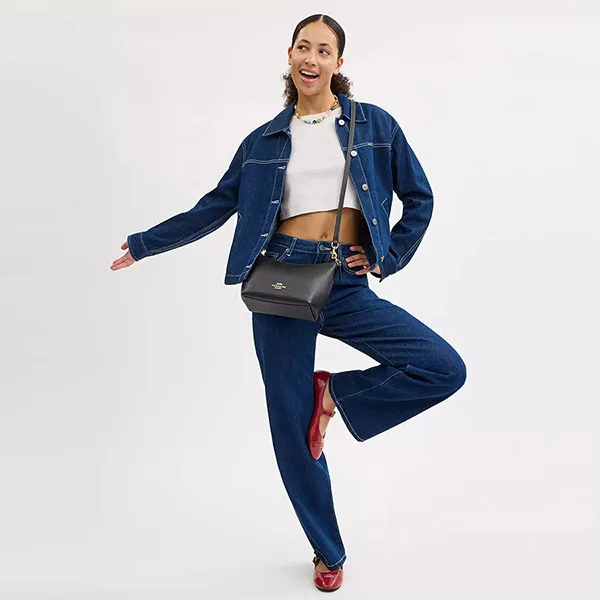 Túi Đeo Chéo Nữ Coach Zip Top Shoulder Bag In Signature Canvas CW390 Màu Đen