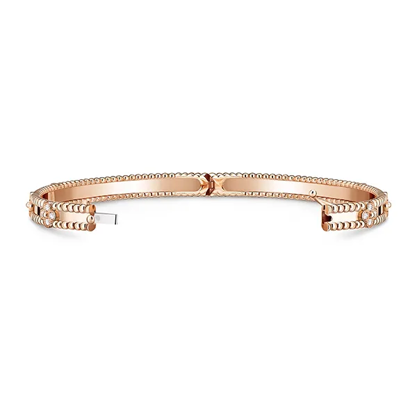 Vòng Đeo Tay Nữ Jewery Luxury Perlée Sweet Clovers Bracelet, Medium Model VCARP6X200 Màu Vàng Hồng - Trang sức - Vua Hàng Hiệu