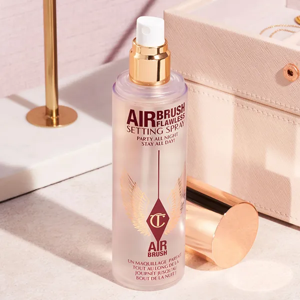 Xịt Khóa Nền Charlotte Tilbury Airbrush Flawless Setting Spray 100ml