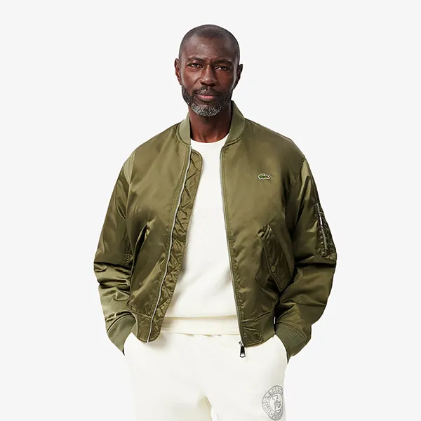 Áo Khoác Nam Lacoste Men's Water-Repellent Padded Bomber Jacket BH2899 - BMY Màu Xanh Rêu Size 48