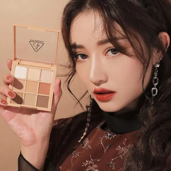 Bảng Phấn Mắt 3CE Mood Recipe Multi Eye Color Palette #Smoother 8g